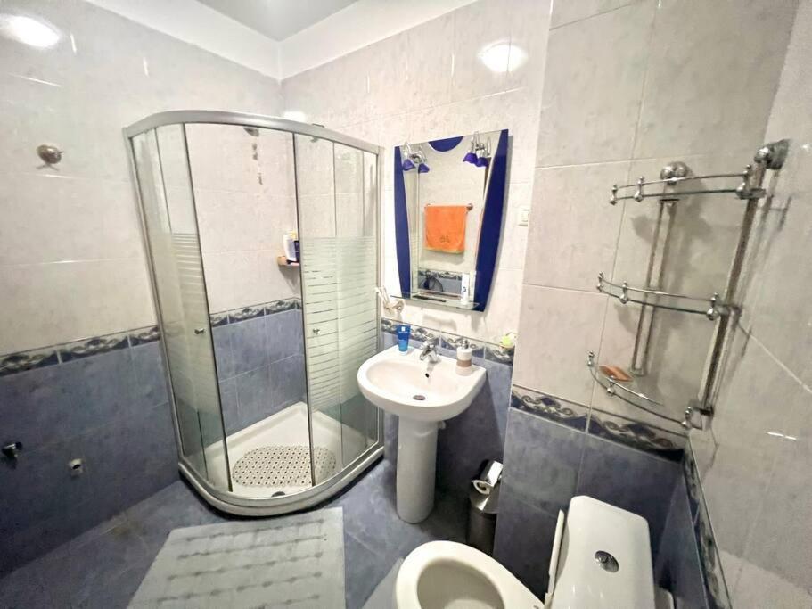 Central Tirana Flat Near Bazaar Eksteriør billede
